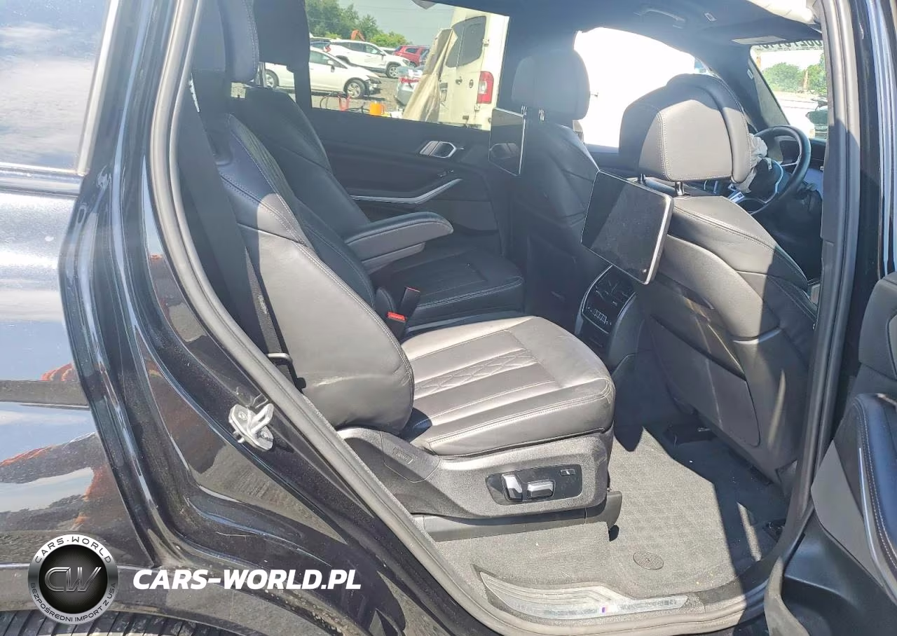 2020 BMW X7 xDrive40I VIN:5UXCW2C0XL9C11159 - 11