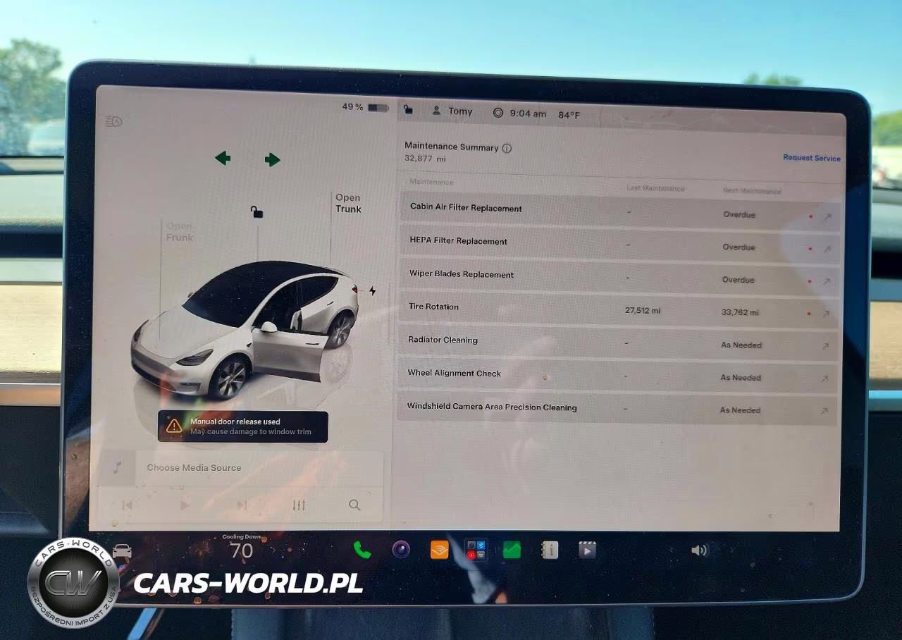 2022 Tesla Model Y VIN:7SAYGDEE2NF371652 - 9
