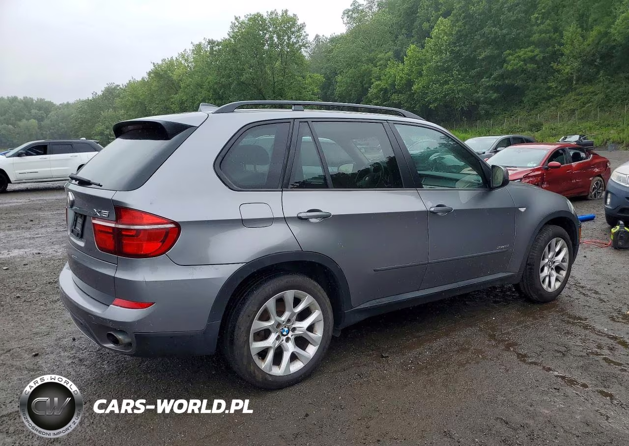2011 BMW X5 VIN:5UXZV4C54BL412851 - 3