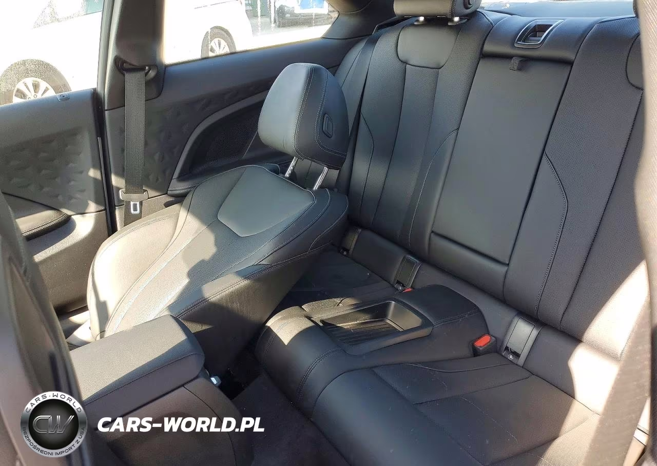 2024 BMW 230I VIN:3MW23CM00R8E53627 - 10