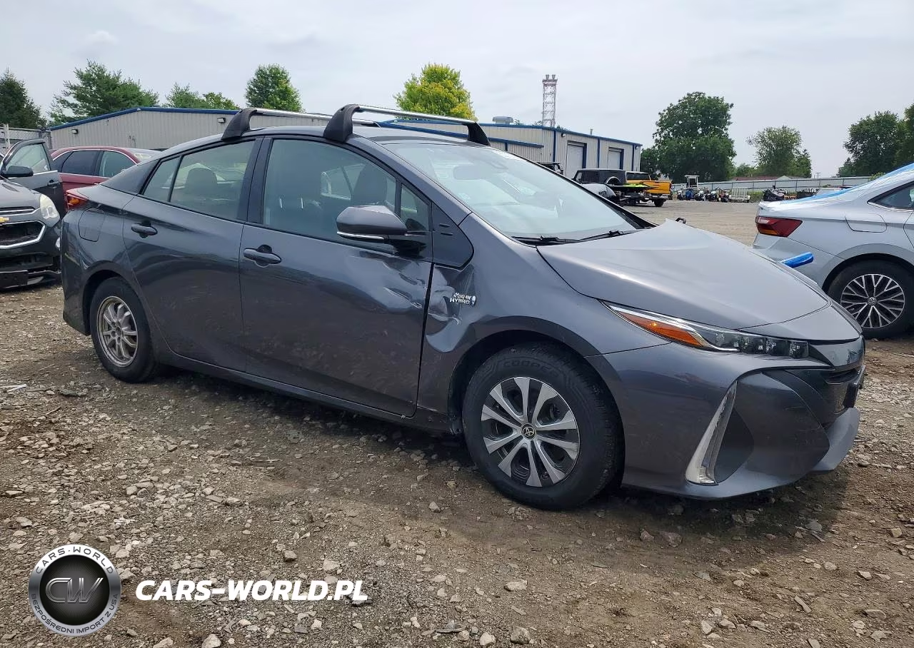 2020 Toyota Prius Prime Xle VIN:JTDKARFP3L3132347 - 4