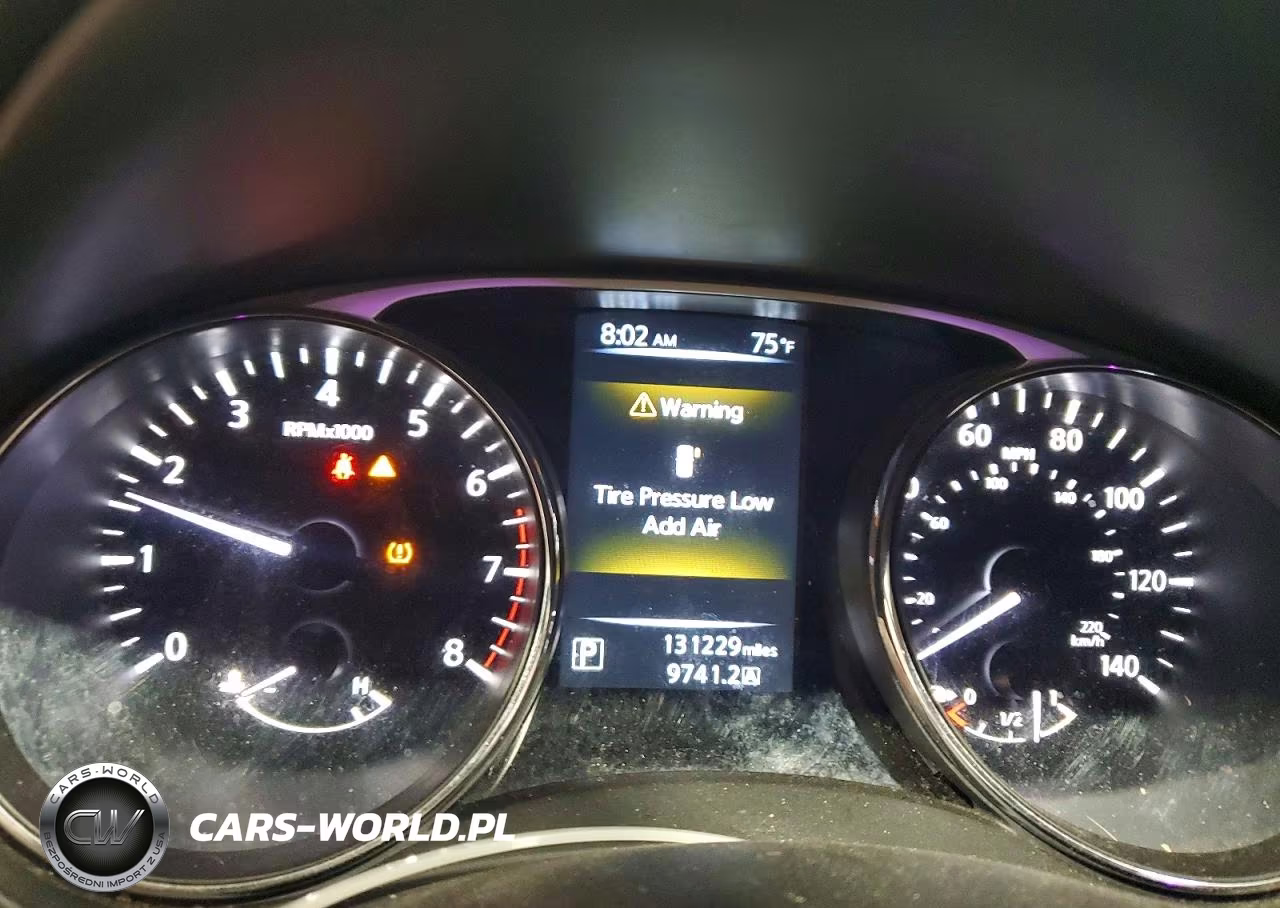 2015 Nissan Rogue Sv VIN:5N1AT2MK9FC812659 - 9