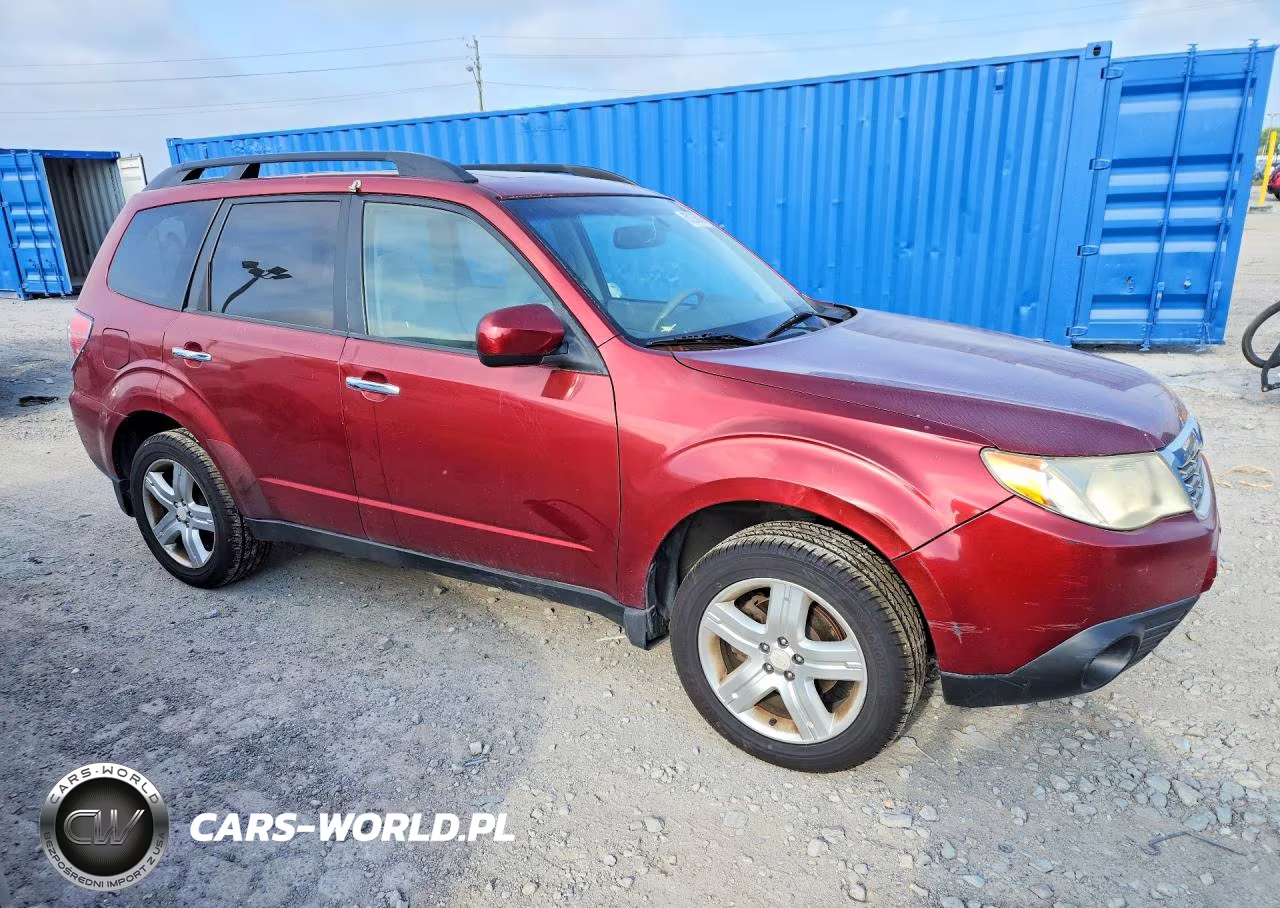 2010 Subaru Forester 2.5X Premium VIN:JF2SH6CC2AH744701 - 4