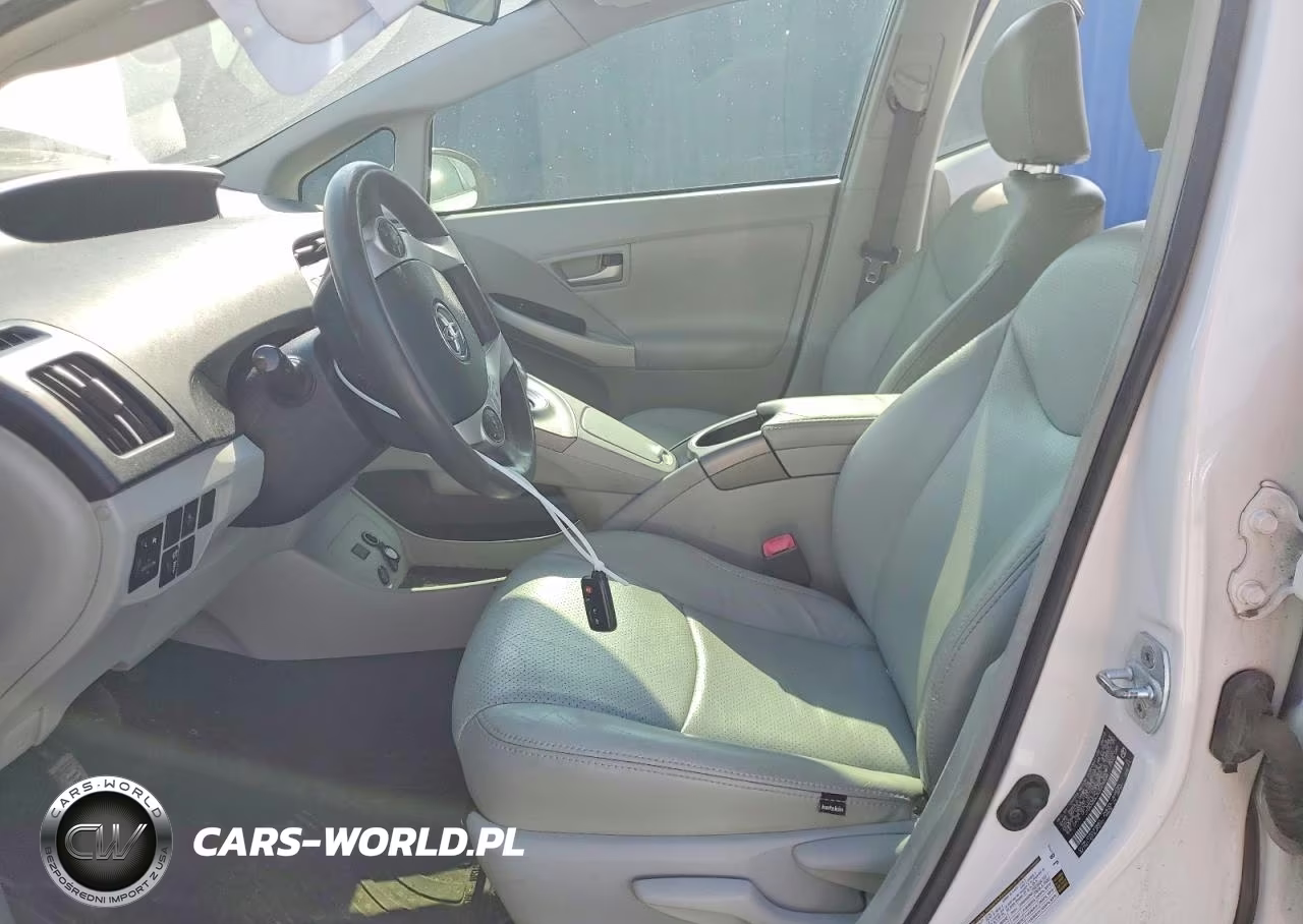 2012 Toyota Prius Three VIN:JTDKN3DU3C5476548 - 7