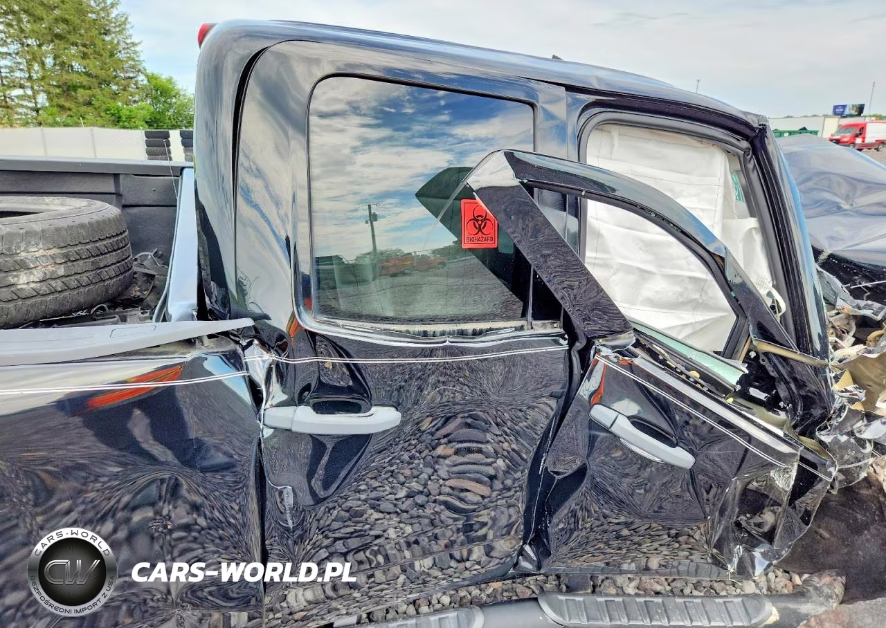 2015 Chevrolet Silverado C1500 VIN:1GCRCPEH9FZ417627 - 10