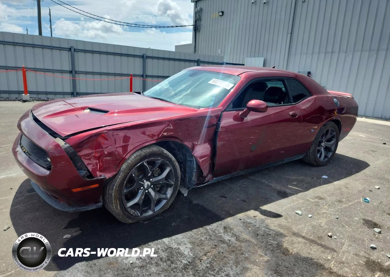 2018 Dodge Challenger Sxt – zdjęcie 1 z 12