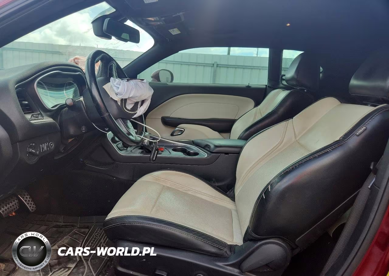 2018 Dodge Challenger Sxt VIN:2C3CDZAG1JH202266 - 7