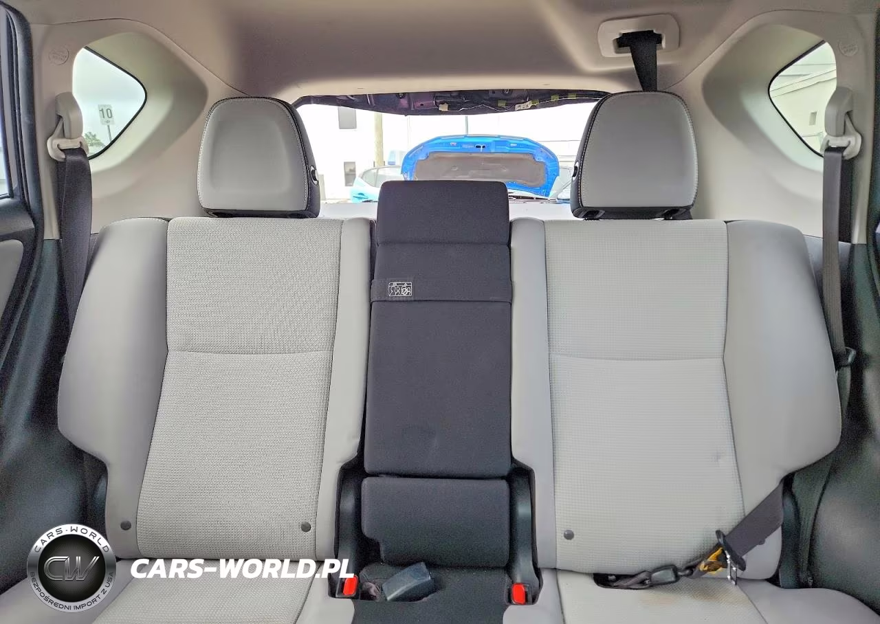 2017 Toyota Rav4 Hybrid Xle VIN:JTMRJREV4HD089752 - 10