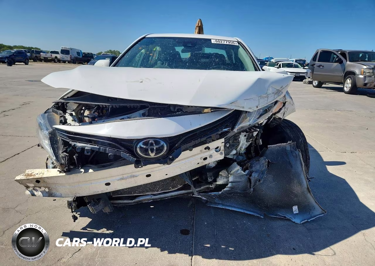 2022 Toyota Camry Le VIN:4T1C11AK4NU685437 - 5