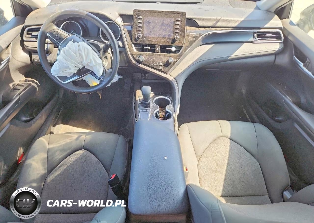 2022 Toyota Camry Le VIN:4T1C11AK4NU685437 - 8