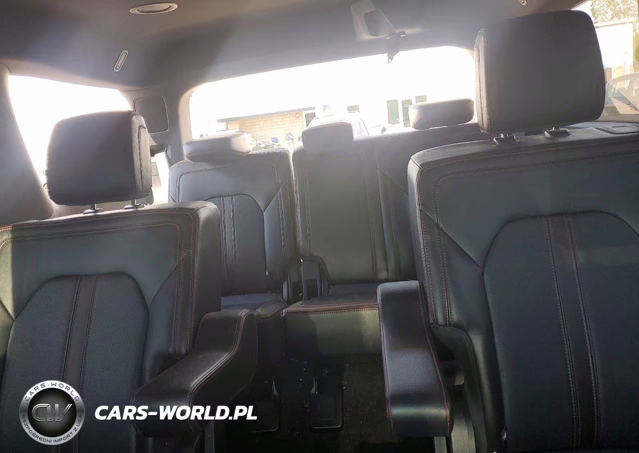 2022 Ford Expedition Limited VIN:1FMJU2AT6NEA60982 - 10