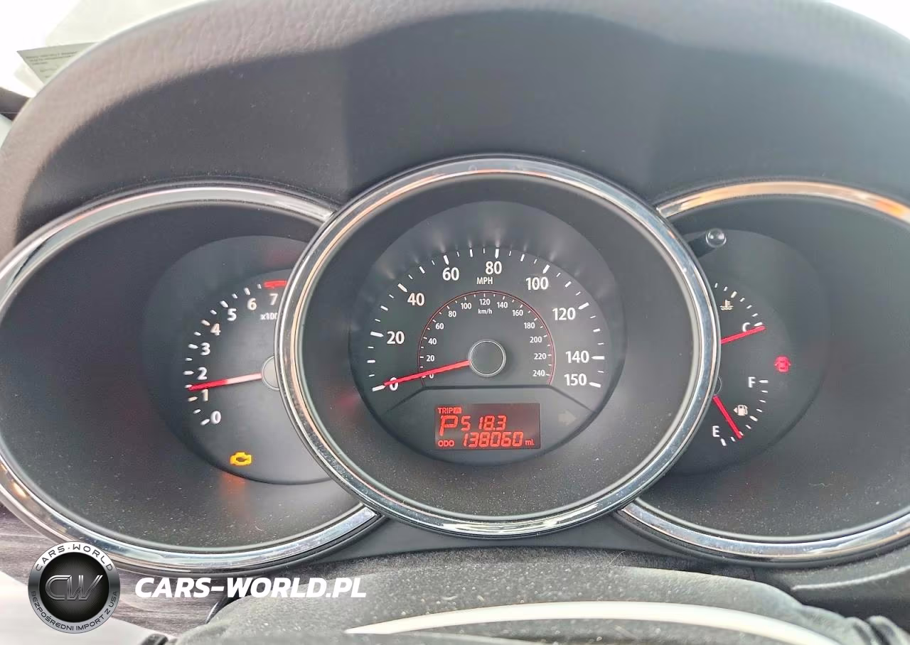 2011 Kia Sorento Lx VIN:5XYKTDA28BG165816 - 9