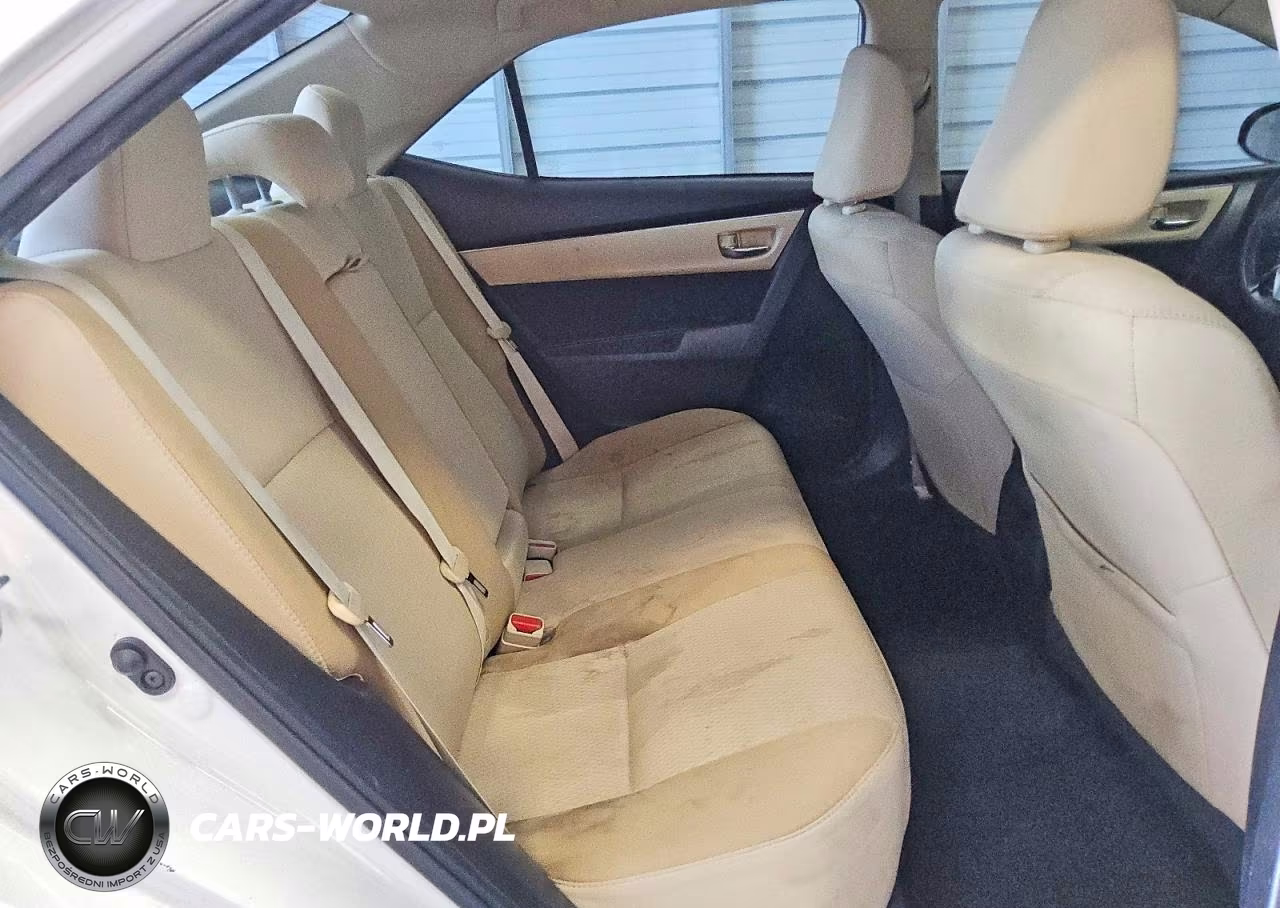 2018 Toyota Corolla Le VIN:5YFBURHEXJP783692 - 10