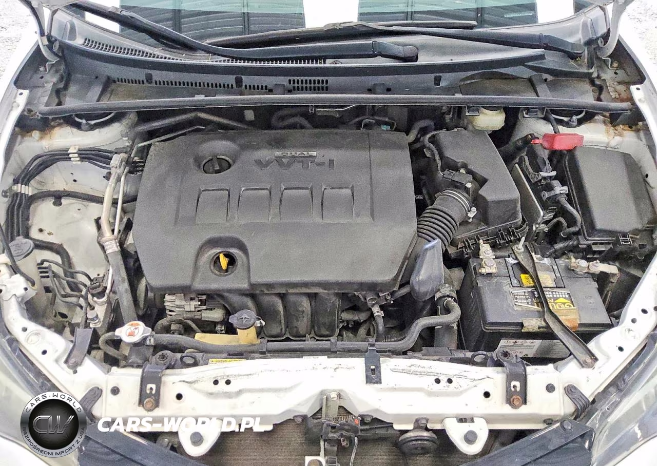2018 Toyota Corolla Le VIN:5YFBURHEXJP783692 - 11