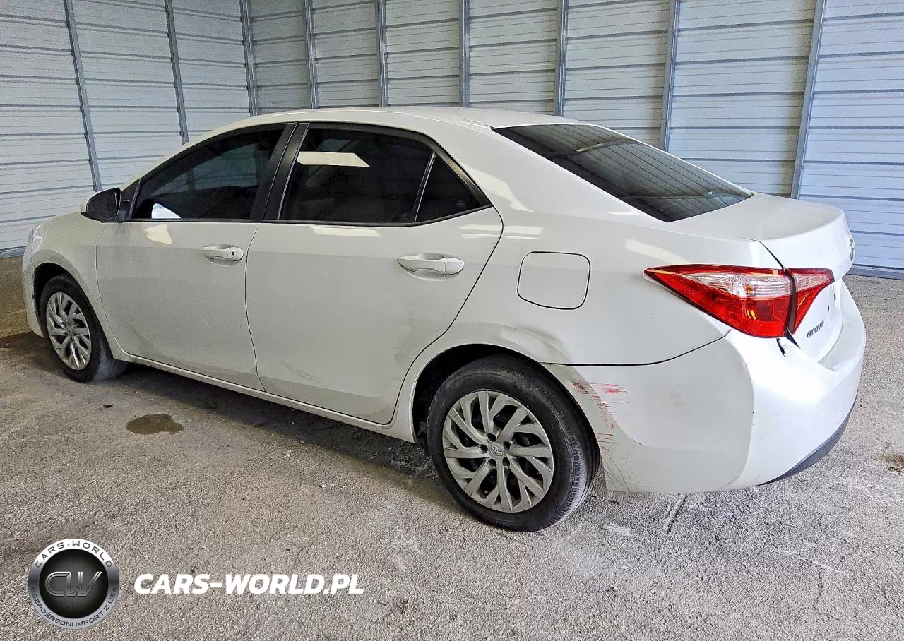 2018 Toyota Corolla Le VIN:5YFBURHEXJP783692 - 2