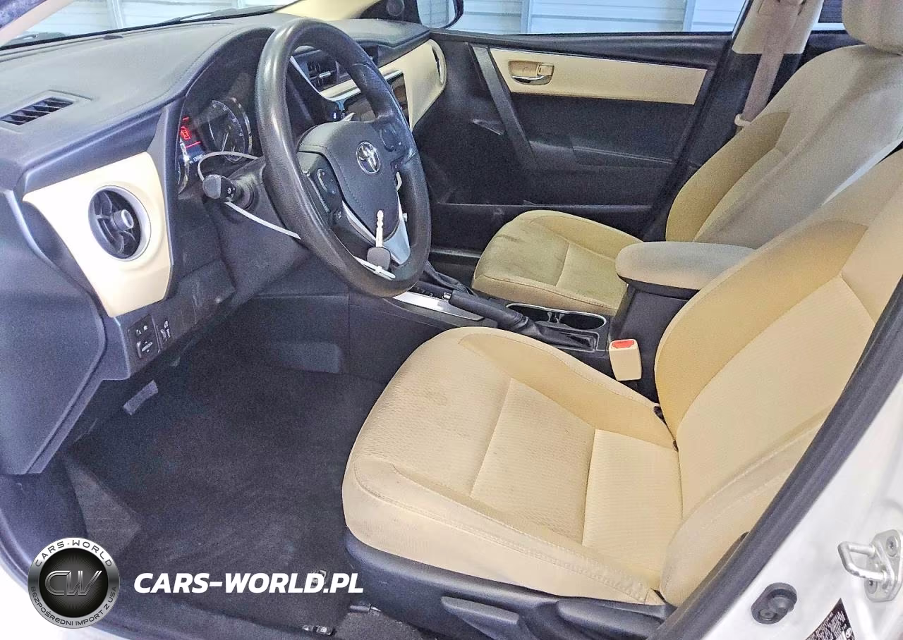 2018 Toyota Corolla Le VIN:5YFBURHEXJP783692 - 7