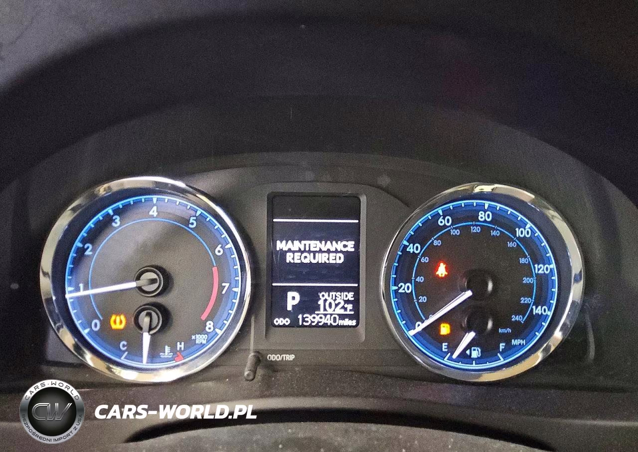 2018 Toyota Corolla Le VIN:5YFBURHEXJP783692 - 9