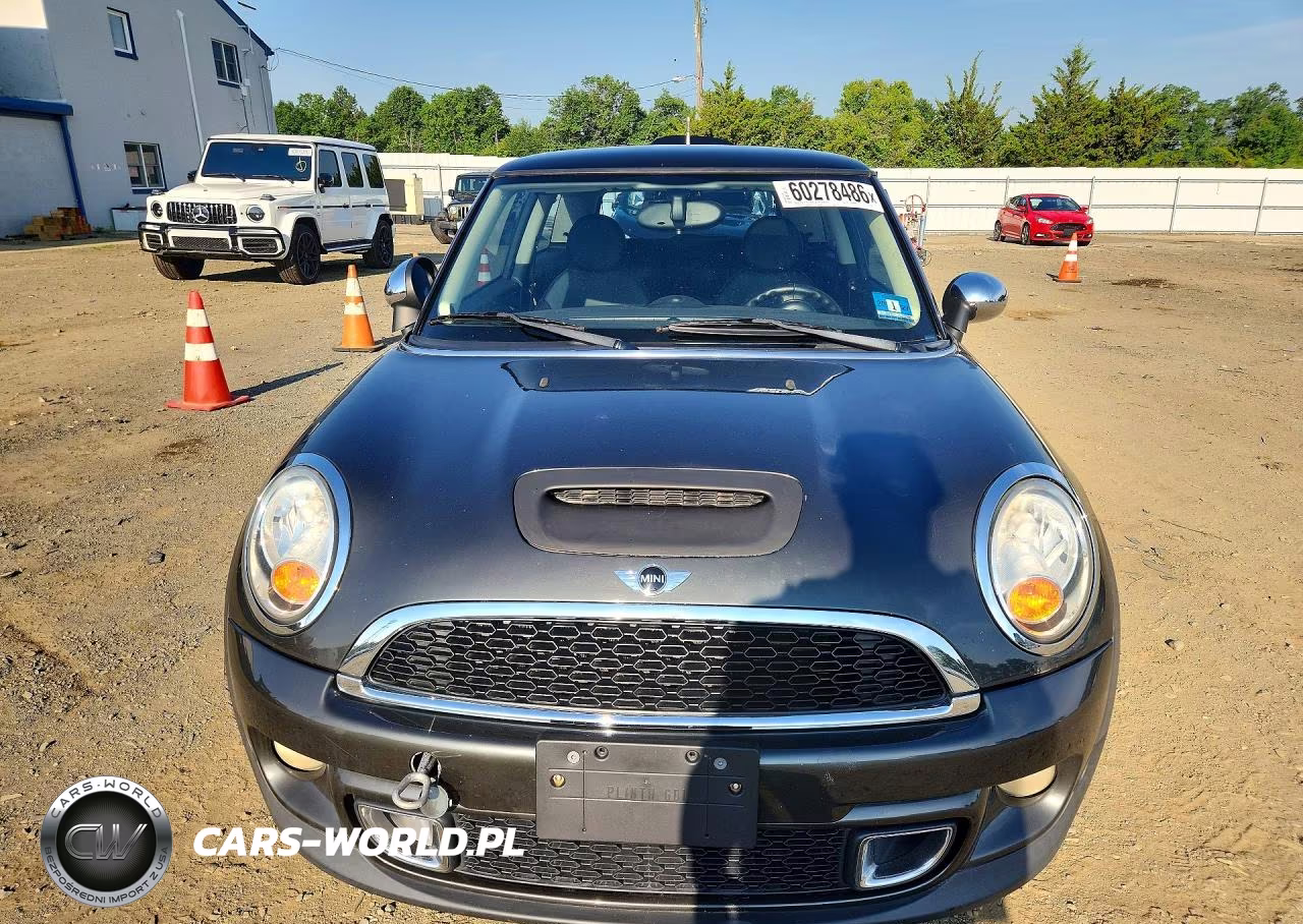 2011 Mini Cooper S VIN:WMWSV3C51BTY15549 - 5