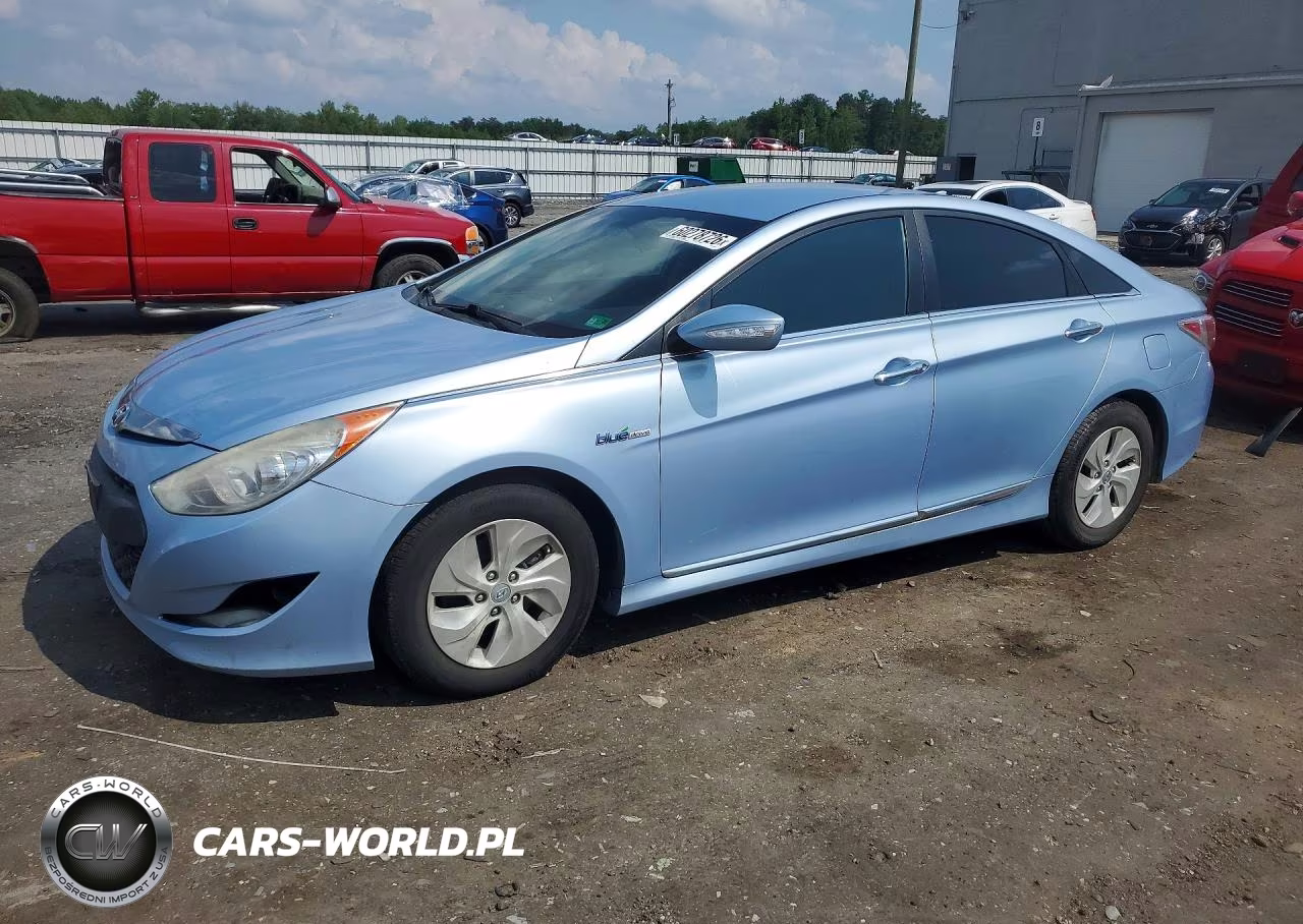 2015 Hyundai Sonata Hybrid Base – zdjęcie 1 z 12
