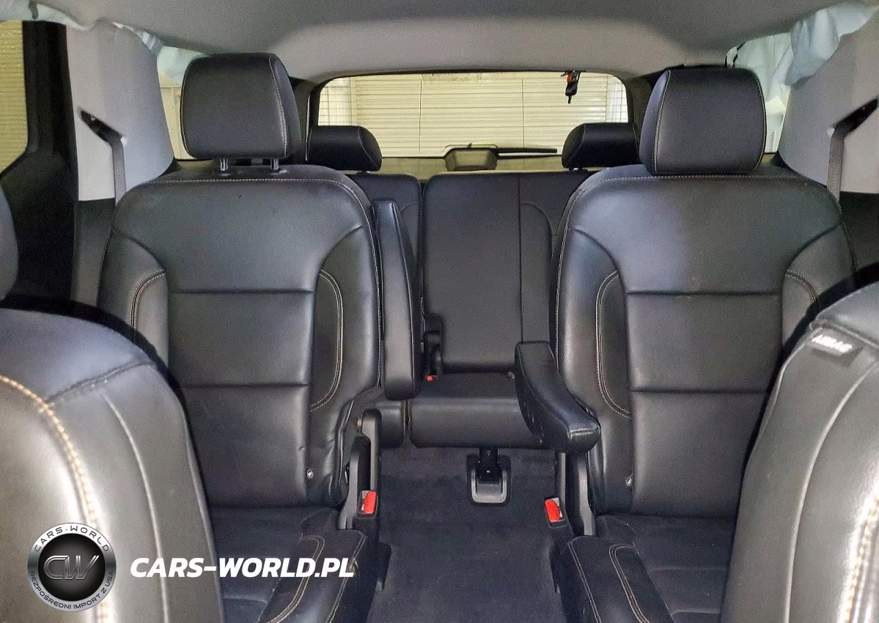 2019 Chevrolet Traverse Lt VIN:1GNEVHKWXKJ182947 - 10