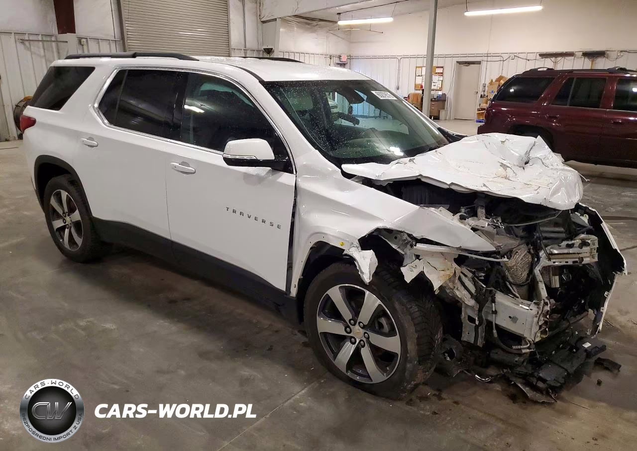 2019 Chevrolet Traverse Lt VIN:1GNEVHKWXKJ182947 - 4