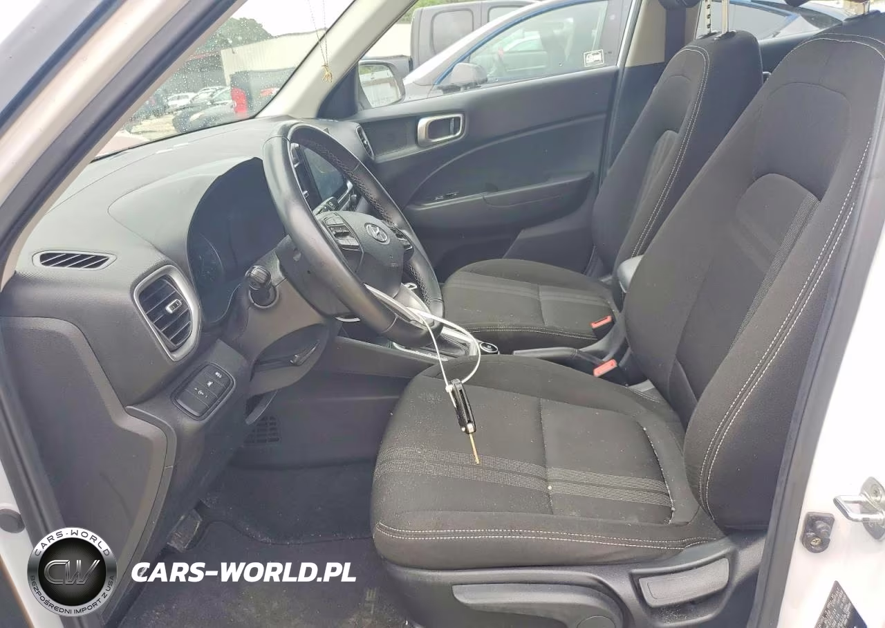 2020 Hyundai Venue Sel VIN:KMHRC8A38LU016106 - 7