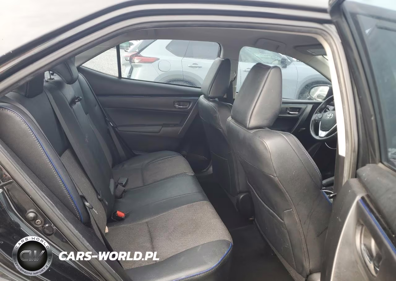 2018 Toyota Corolla Se VIN:5YFBURHE2JP770015 - 10