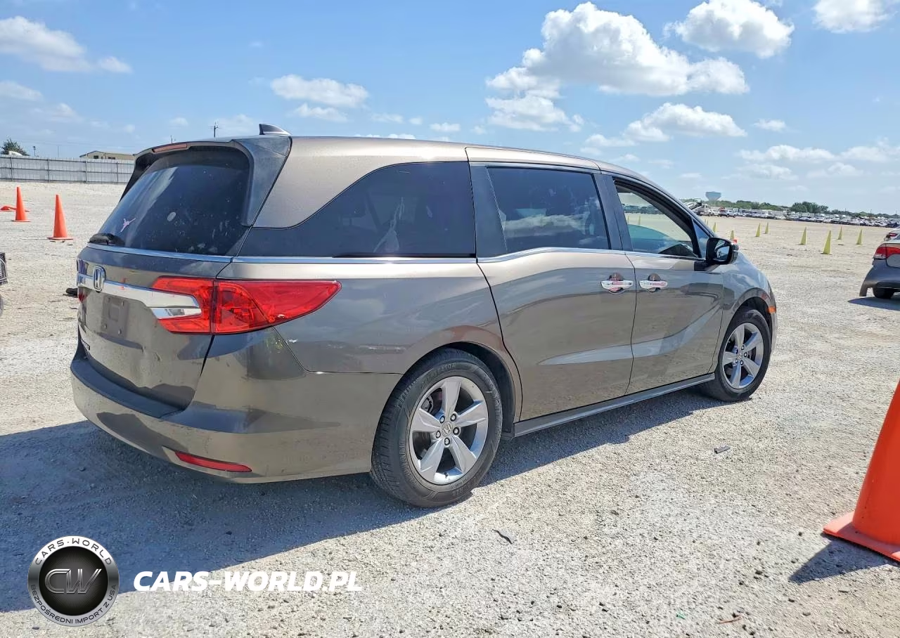 2019 Honda Odyssey Exl VIN:5FNRL6H78KB063113 - 3
