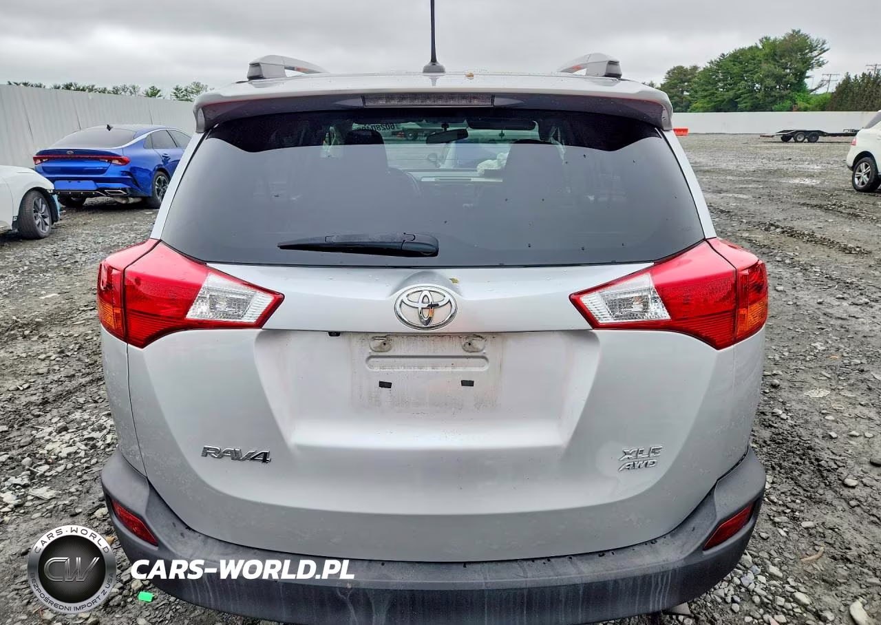 2015 Toyota Rav4 Xle VIN:2T3RFREV5FW319218 - 6