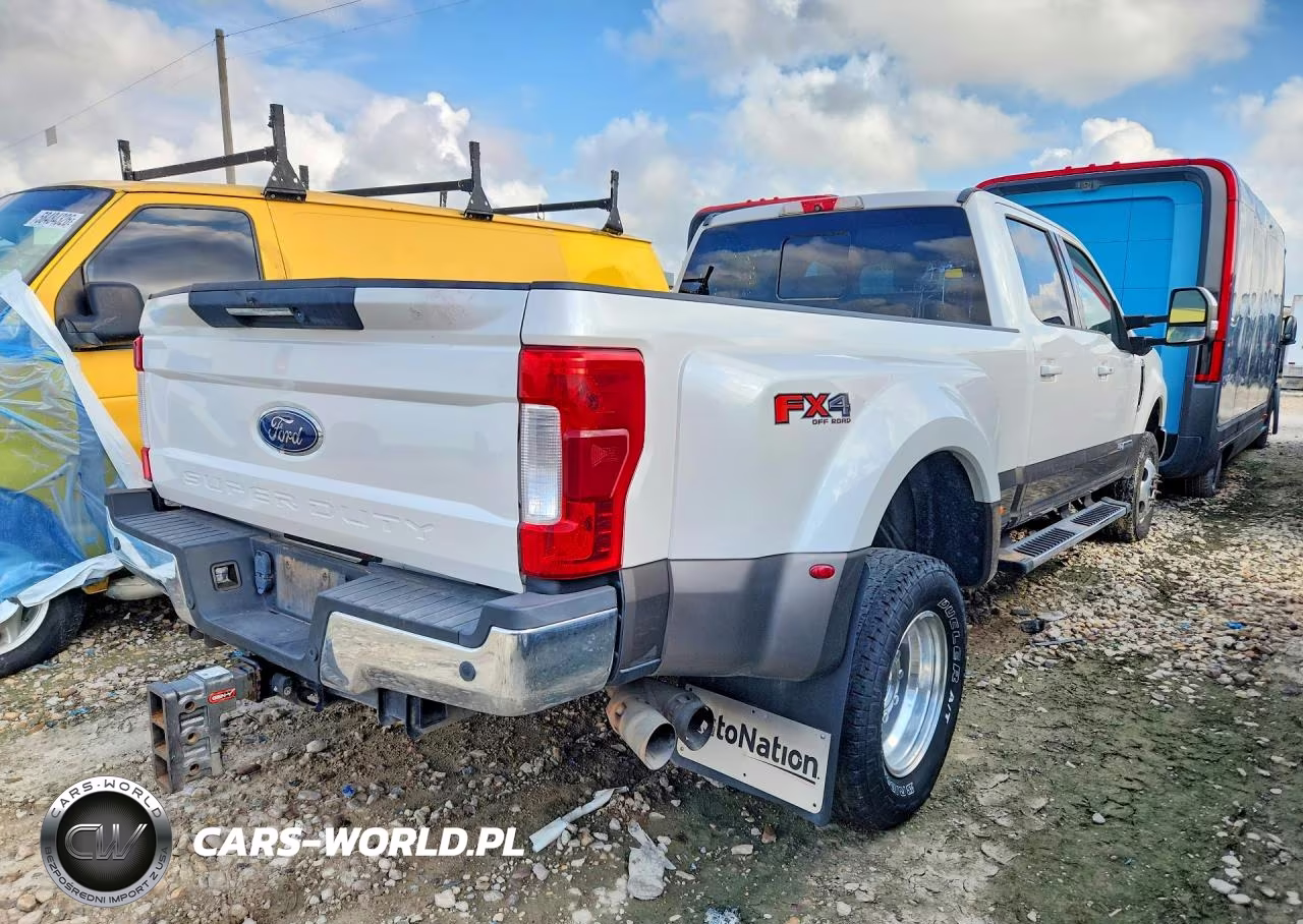 2019 Ford F350 Lariat VIN:1FT8W3DT9KEG16003 - 3