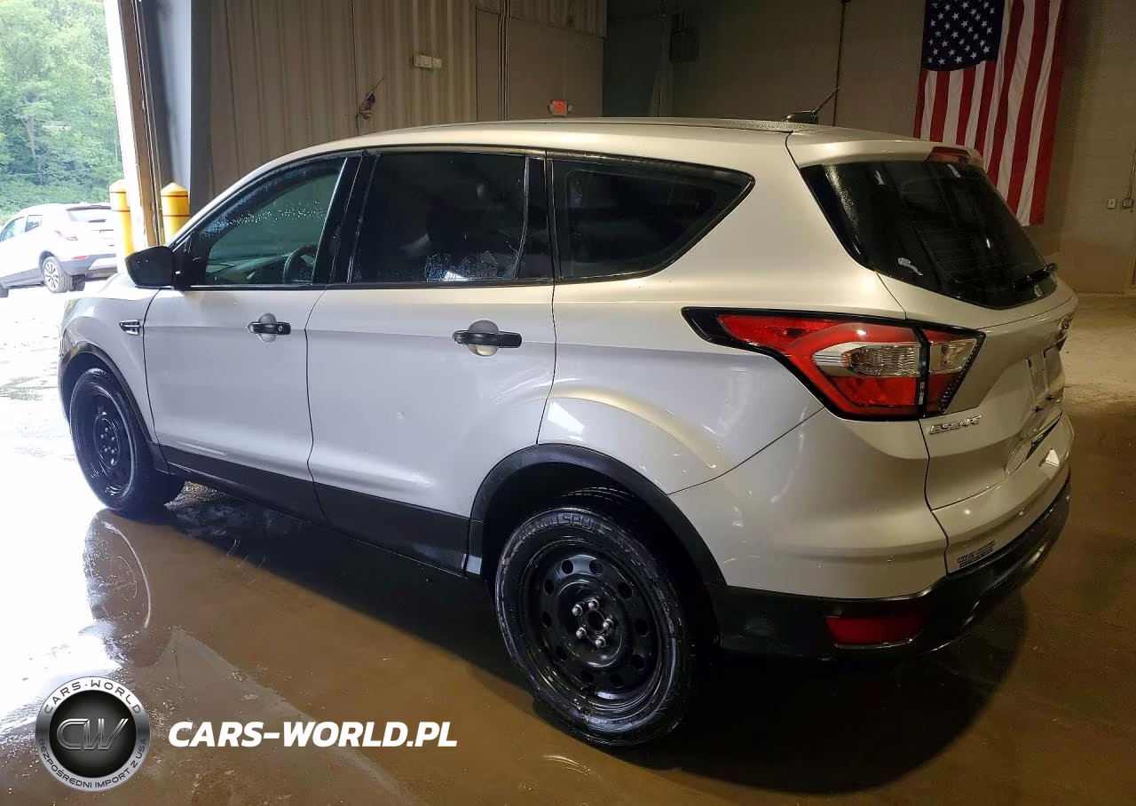 2018 Ford Escape S VIN:1FMCU0F74JUA19243 - 2