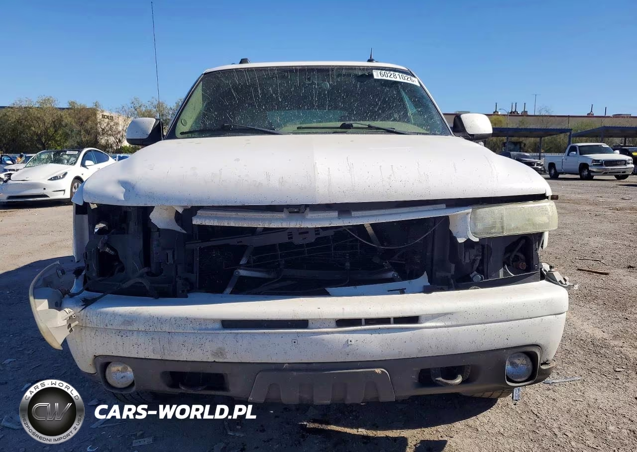 2004 Chevrolet Tahoe K1500 VIN:1GNEK13Z14R310795 - 5