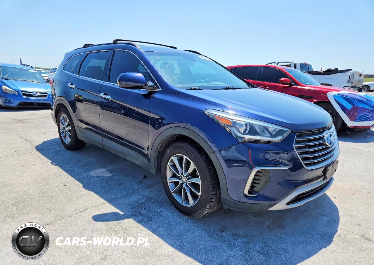 2017 Hyundai Santa Fe Se VIN:KM8SMDHF9HU176252 - 4