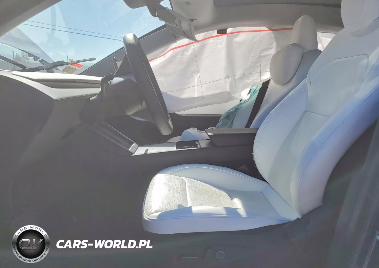 2026 Tesla Model Y VIN:7SAYGDED2TF460206 - 7