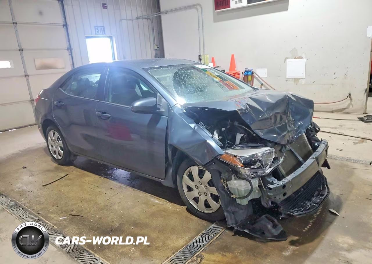 2016 Toyota Corolla Le VIN:2T1BURHE5GC576233 - 4