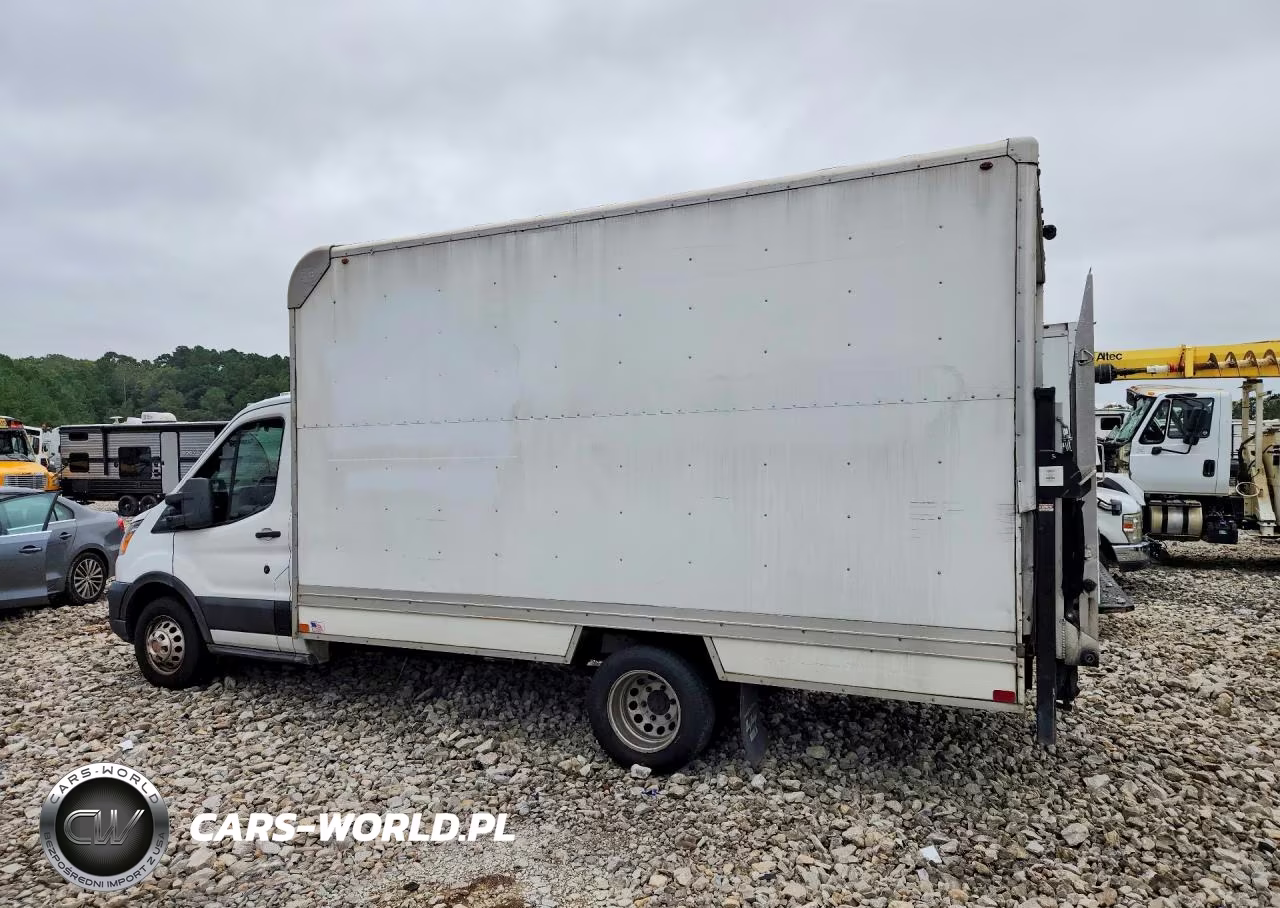 2021 Ford Transit Box Truck VIN:1FDRU6PG3MKA34151 - 2