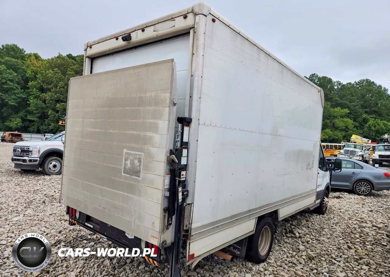 2021 Ford Transit Box Truck VIN:1FDRU6PG3MKA34151 - 3