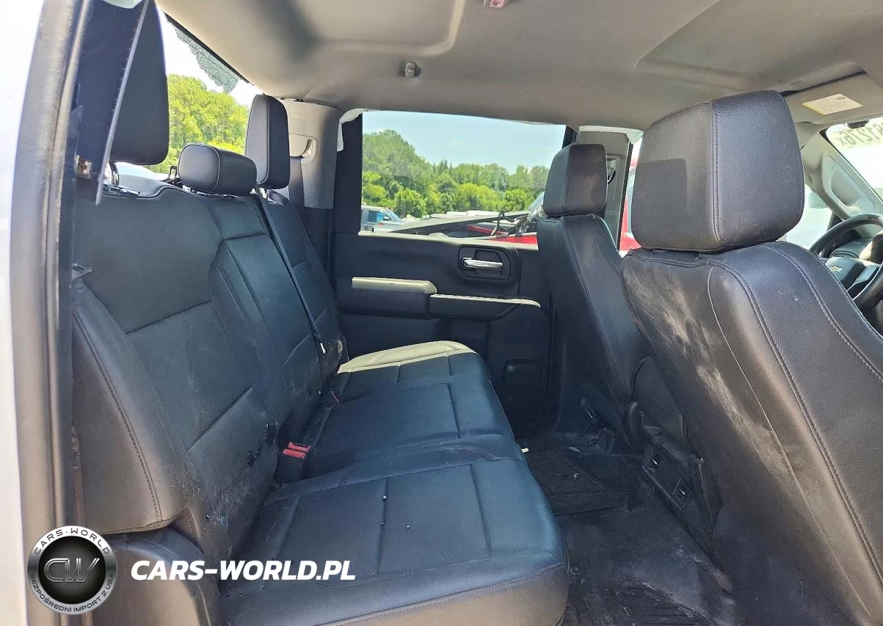 2024 Chevrolet Silverado C2500 Heavy Duty VIN:1GC1WLE72RF265281 - 10