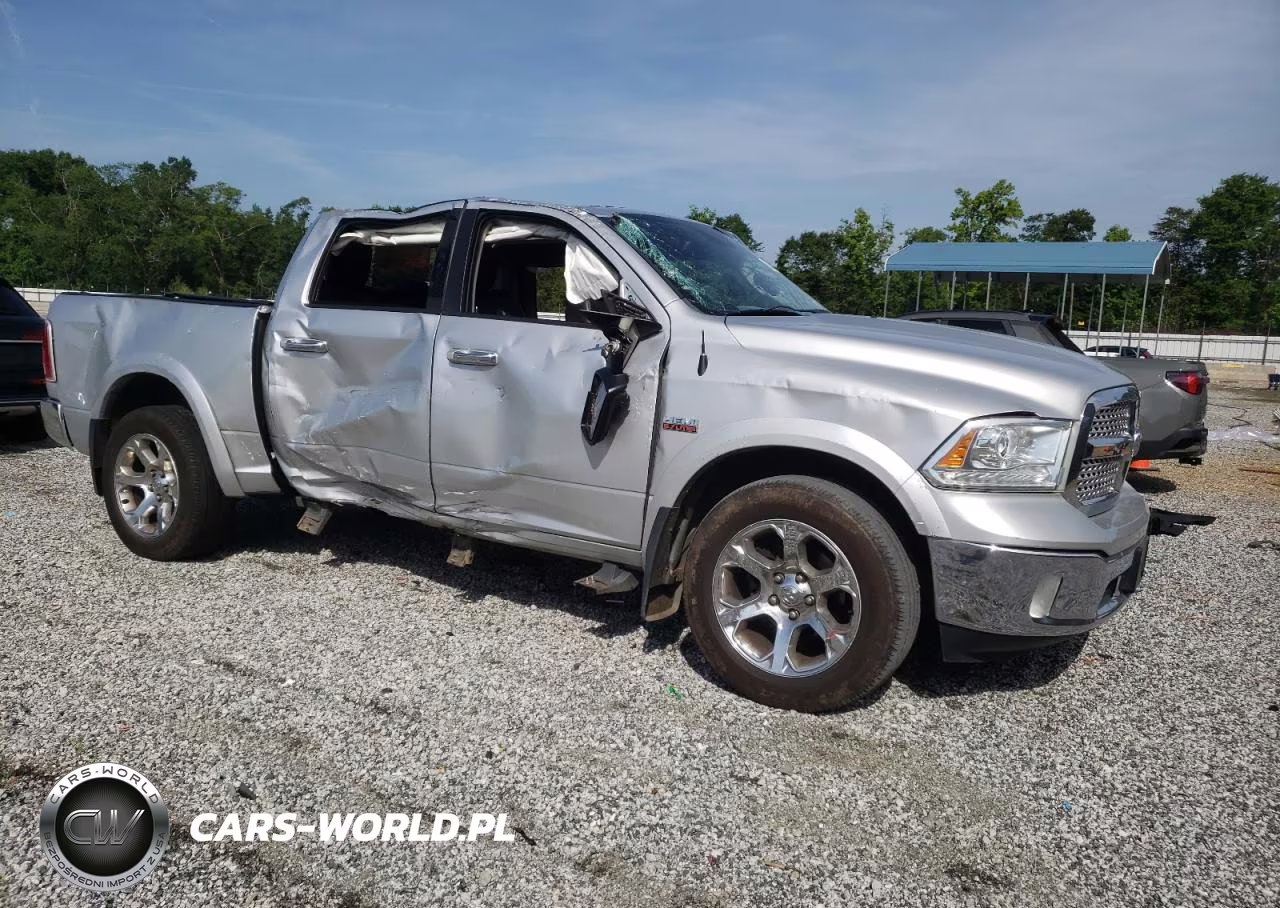 2014 Ram 1500 Laramie VIN:1C6RR7NTXES453022 - 4