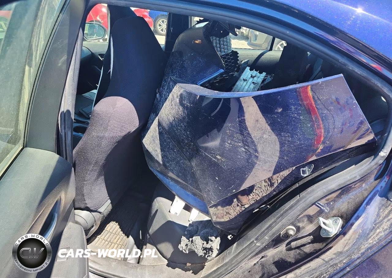 2021 Toyota Corolla Le VIN:JTDEPMAE5MJ188811 - 12