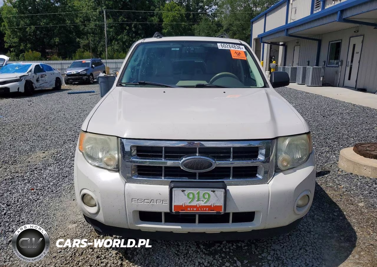 2010 Ford Escape Xlt VIN:1FMCU0D79AKC65574 - 5
