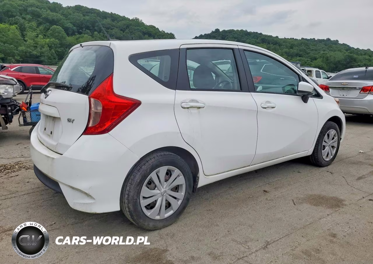 2018 Nissan Versa Note Sv VIN:3N1CE2CP8JL357565 - 3