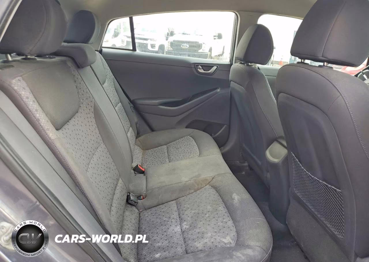2017 Hyundai Ioniq Blue VIN:KMHC65LCXHU058034 - 10