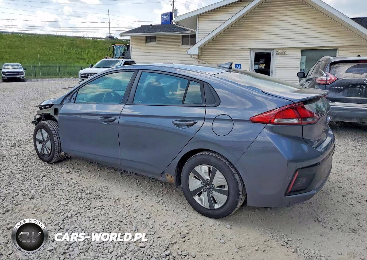 2017 Hyundai Ioniq Blue VIN:KMHC65LCXHU058034 - 2