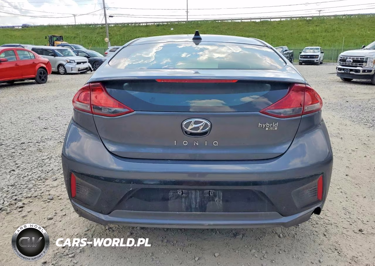 2017 Hyundai Ioniq Blue VIN:KMHC65LCXHU058034 - 6