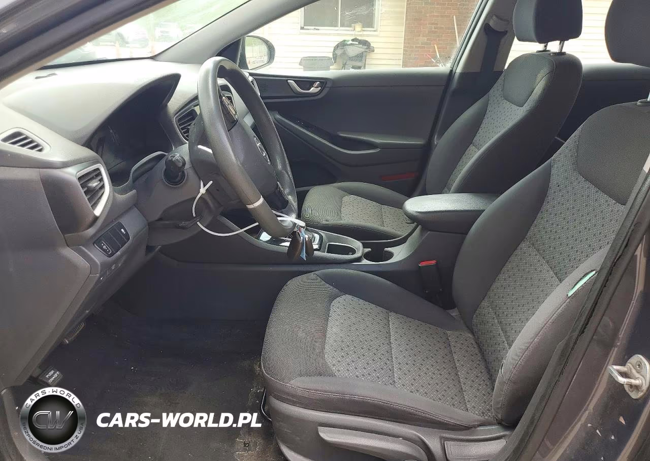 2017 Hyundai Ioniq Blue VIN:KMHC65LCXHU058034 - 7