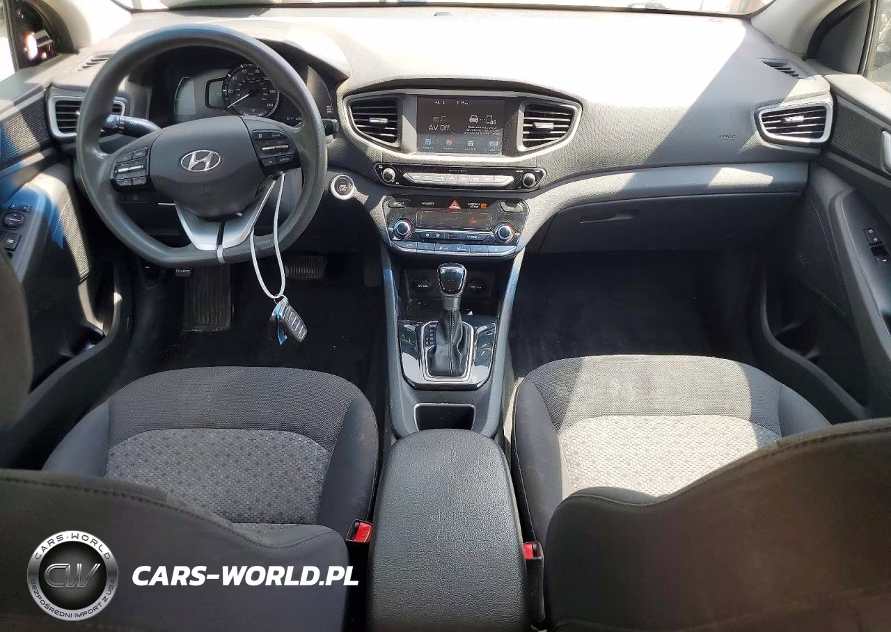 2017 Hyundai Ioniq Blue VIN:KMHC65LCXHU058034 - 8