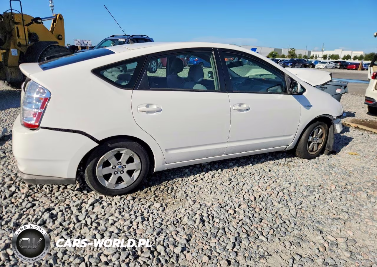 2008 Toyota Prius Base VIN:JTDKB20U083332337 - 3