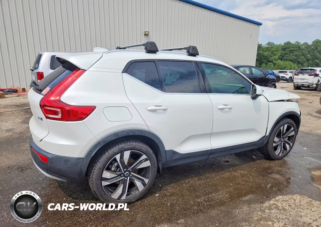 2023 Volvo Xc40 Plus VIN:YV4L12UN6P2954629 - 3