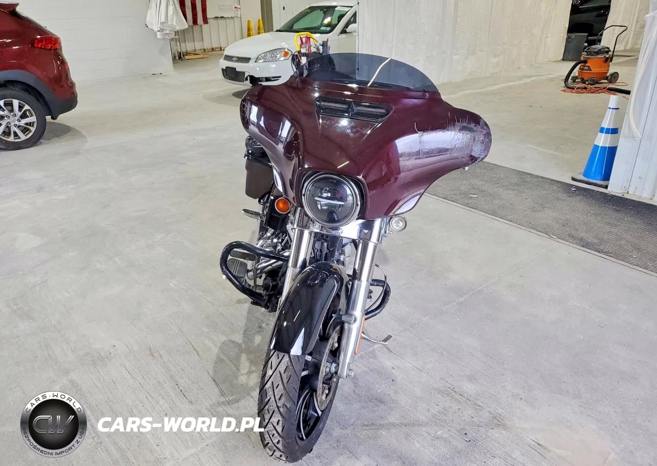 2022 Harley Davidson Flhx VIN:1HD1KBC10NB657048 - 2